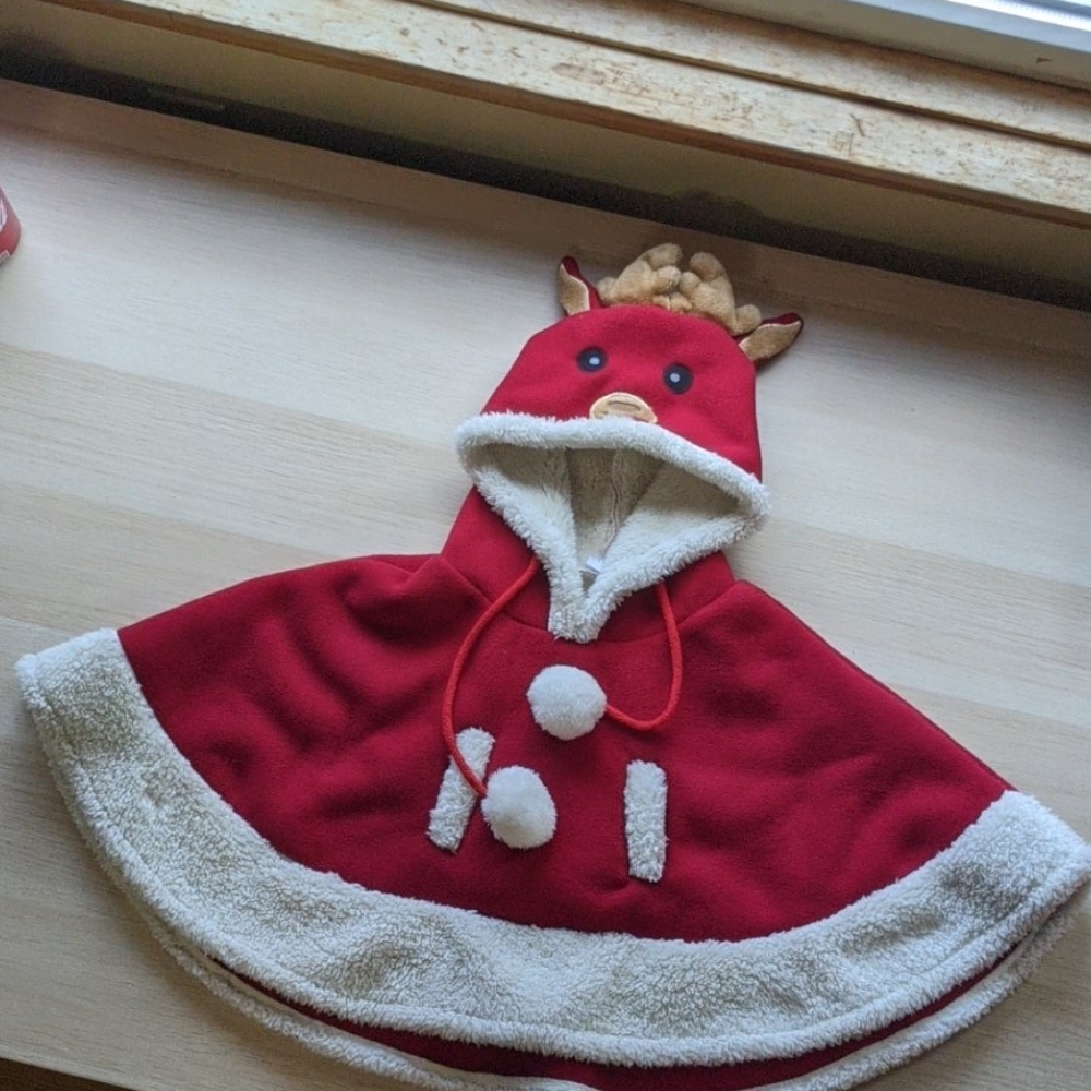 Kids Christmas poncho